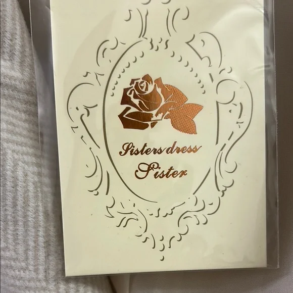 Elegant Women's Cream‎ Jacket - Picture 2 of 4